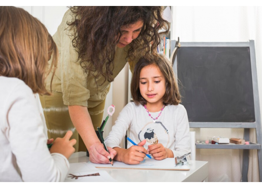 Drucker: Školy by mali mať od septembra o 4000 ľudí viac v pomocných profesiách