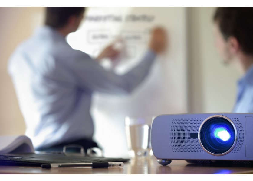 Po škandále s eurofondmi treba zastaviť morálny rozklad na MŠVVaŠ