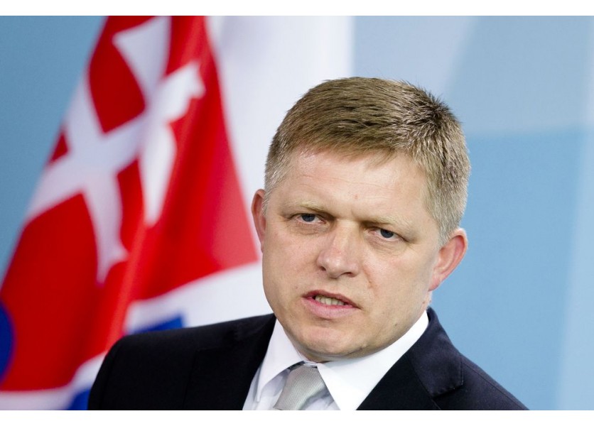 Premiér Fico kritizoval učiteľov, pýta sa, prečo neprotestovali v lete