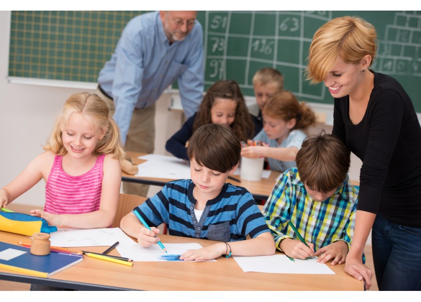 Remišovej návrh upraví právomoci ministerstva pri prideľovaní financií pre asistentov učiteľa