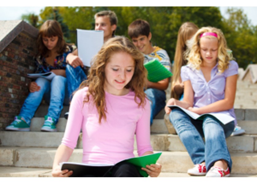 Študenti protestovali pred trenčianskou župou