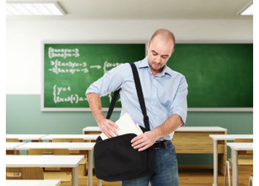 Učitelia by si od januára mali prilepšiť