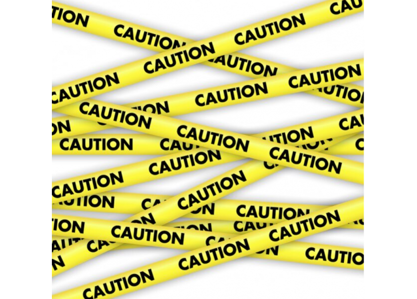 Do školy vbehol so sekerou: Študent pri útoku zranil jednu osobu