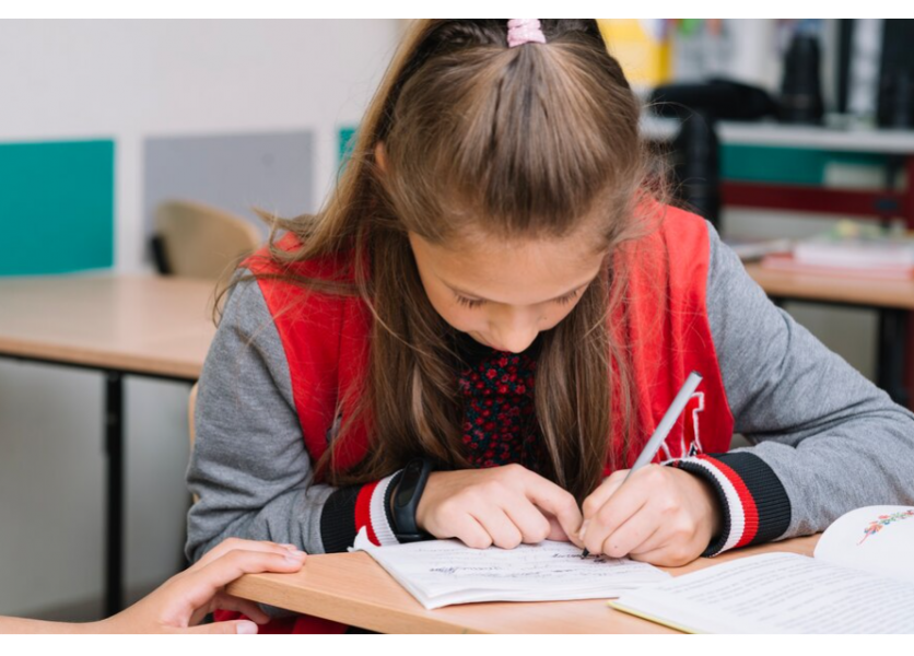 ŠKOLÁKOM SA ZAČAL DRUHÝ POLROK: Testovanie čaká piatakov, deviatakov aj maturantov ŠKOLÁKOM SA ZAČAL DRUHÝ POLROK: Testovanie čaká piatakov, deviatakov aj maturantov
