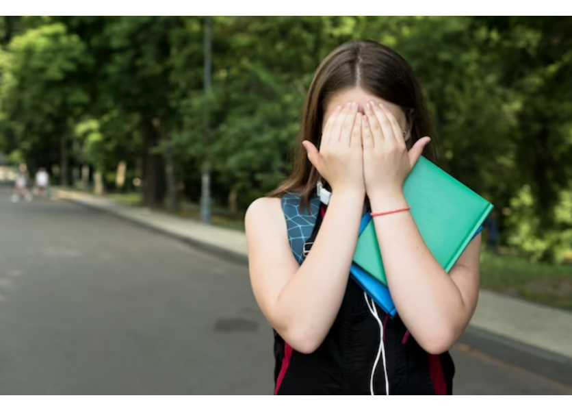 Po tom, ako Petra vypila v škole savo, sa ozývajú ďalší rodičia: Šikanovali tam aj naše deti! Po tom, ako Petra vypila v škole savo, sa ozývajú ďalší rodičia: Šikanovali tam aj naše deti!