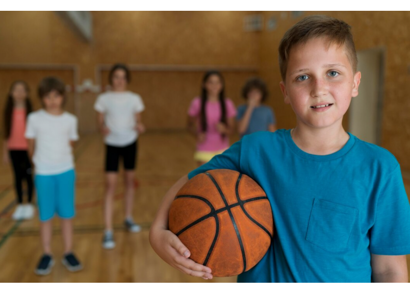 NKÚ: V školách chýbajú telocvične, slovenskí žiaci majú z V4 najmenej telesnej 