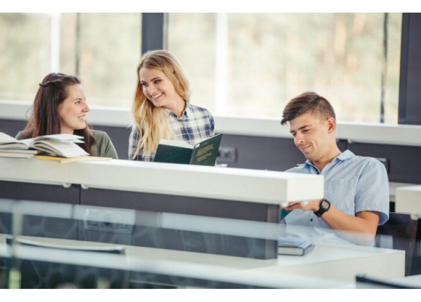 Rozumné spájanie malých stredných škôl môže potenciálne priniesť benefity