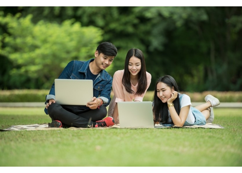 Štúdium v zahraničí. Koľko to bude stáť a ako ho financovať?