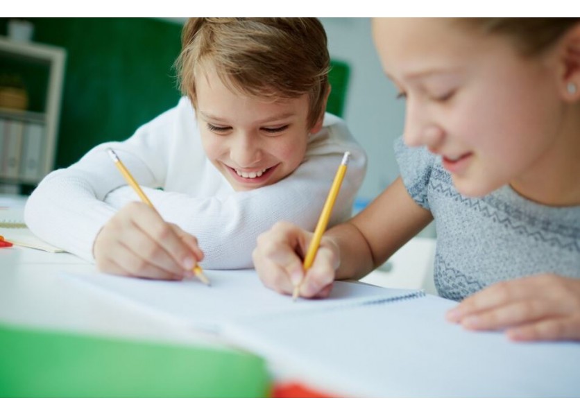 Švédsko ohlasuje návrat k učeniu sa z papiera 