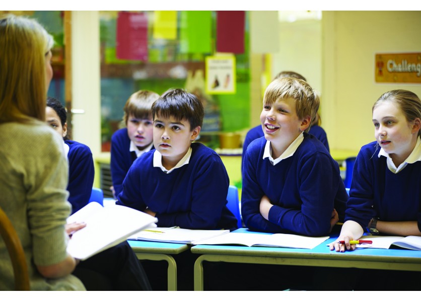 B. GRÖHLING: Školám, ktoré vzdelávajú žiakov z Ukrajiny, pomôžeme s preplatením nákladov