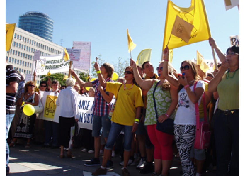 Odborári nafúkli počet účastníkov trojnásobne, tvrdí rezort