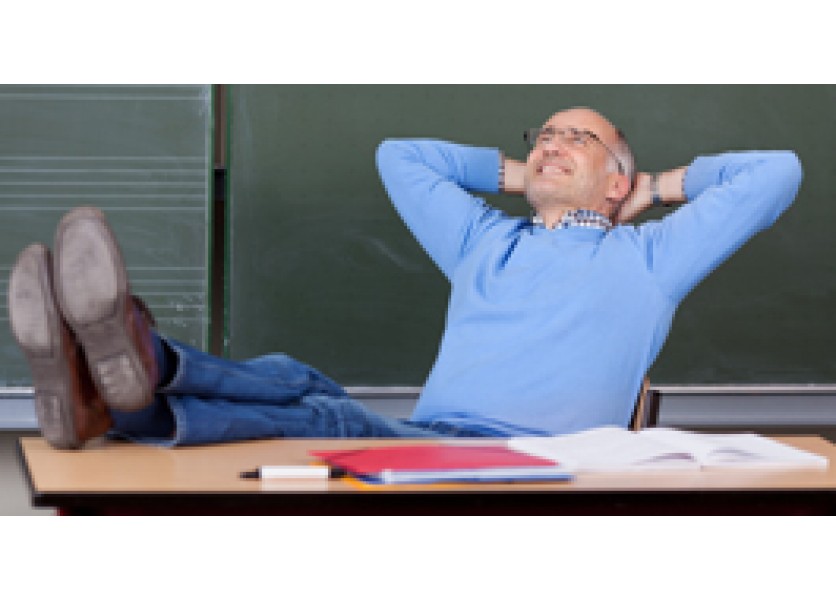 Učiteľ strávi pätinu hodiny administratívou a upozorňovaním