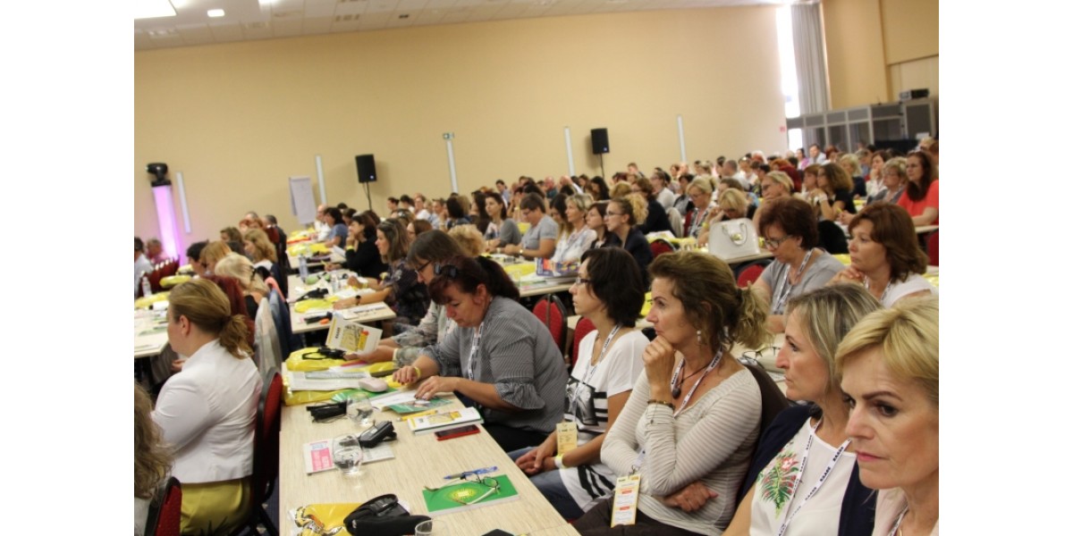 8. ročník medzinárodnej odbornej konferencie pre pedagógov Učiteľ nie je Google 6 sa tento rok bude konať v dňoch 6. – 7. júna 2019 v Hoteli SENEC**** v Senci 8. ročník medzinárodnej odbornej konferencie pre pedagógov Učiteľ nie je Google 6 sa tento rok bude konať v dňoch 6. – 7. júna 2019 v Hoteli SENEC**** v Senci