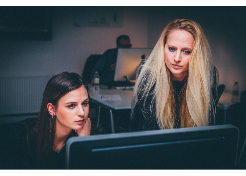 V školstve dominujú ženy nad 50 rokov