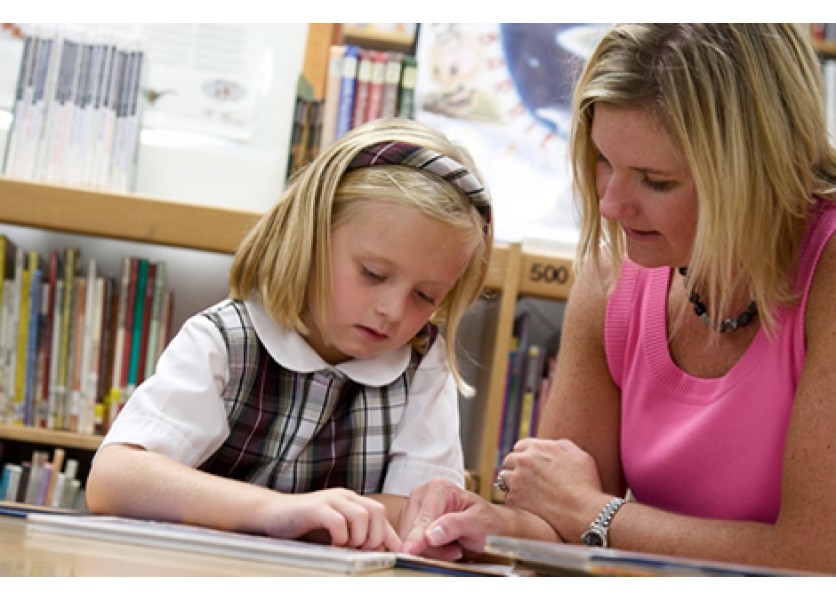 Čo sa skrýva za zlými známkami dieťaťa?